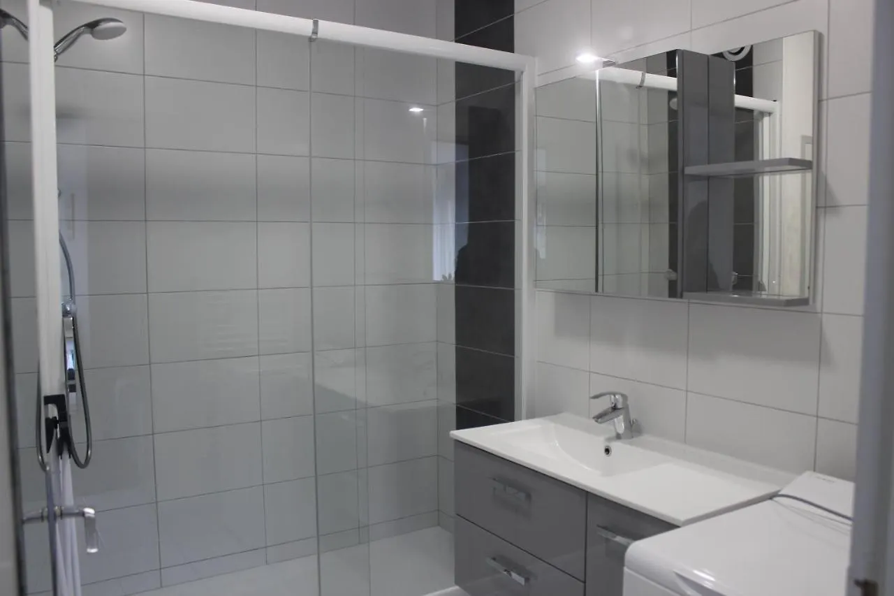 Apartment Residence Alma, Studios Face Aux Thermes Chatel-Guyon France