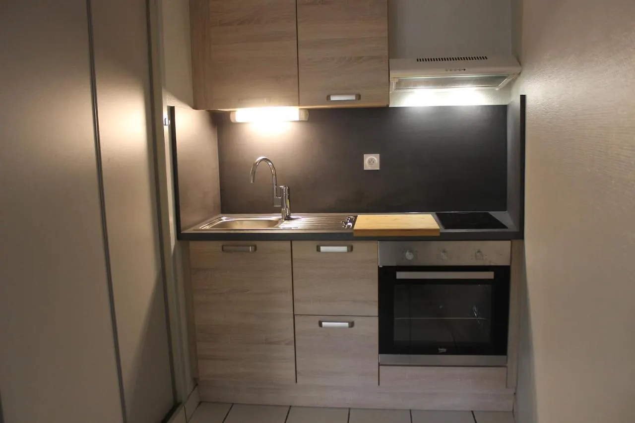 Residence Alma, Studios Face Aux Thermes Chatel-Guyon Apartment