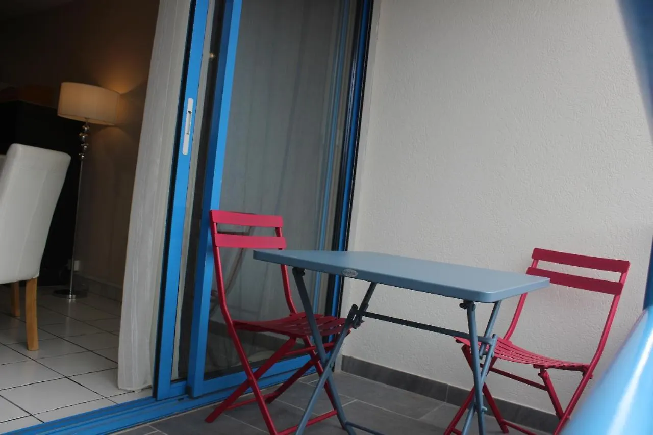 Residence Alma, Studios Face Aux Thermes Chatel-Guyon Apartment