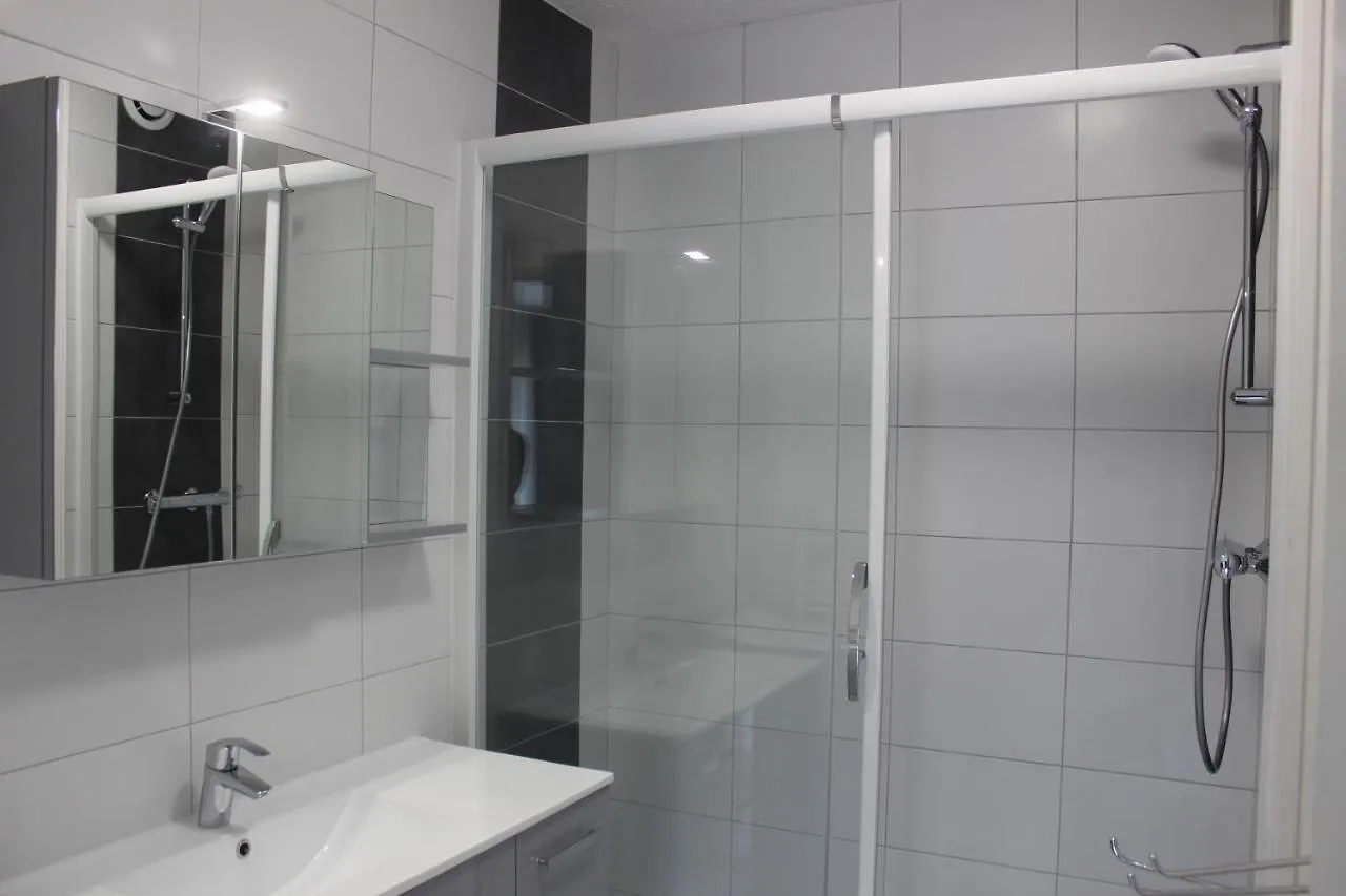 Apartment Residence Alma, Studios Face Aux Thermes Chatel-Guyon