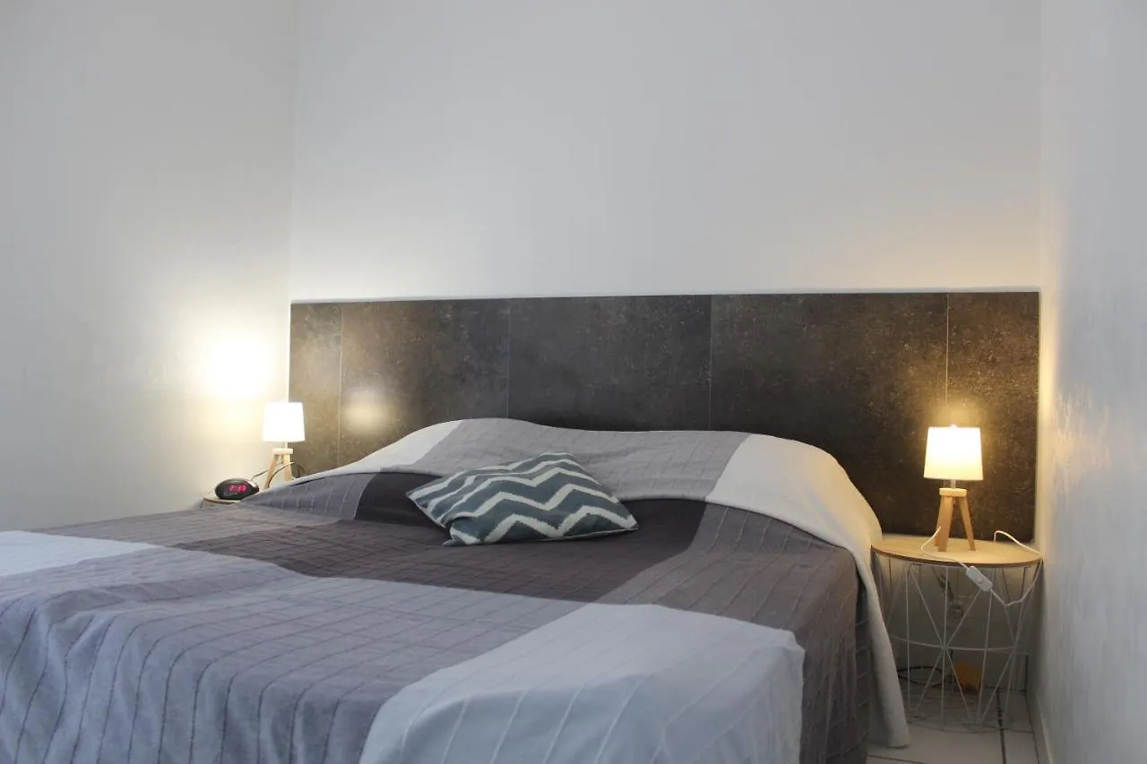 Residence Alma, Studios Face Aux Thermes Chatel-Guyon